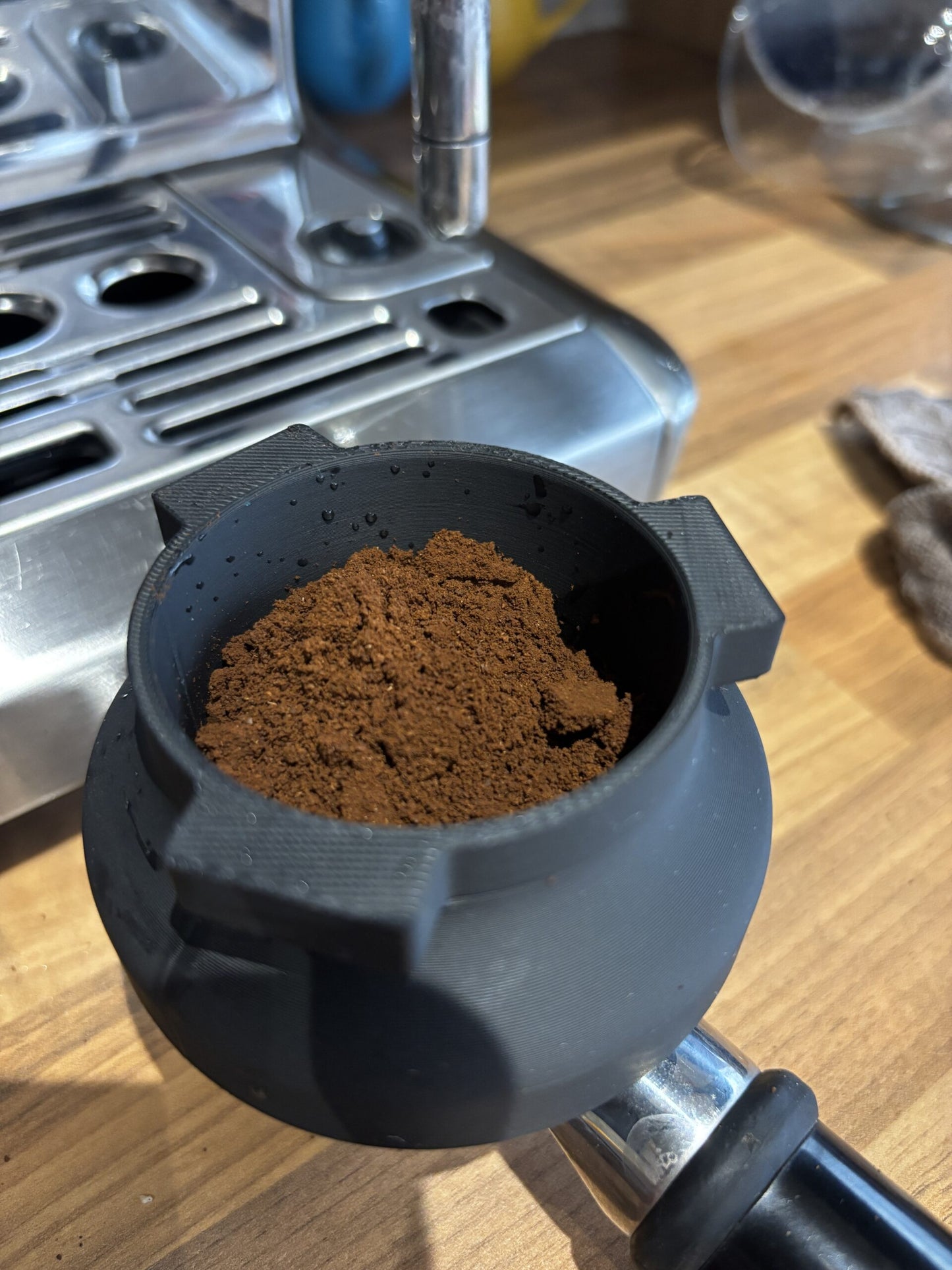Breville / Sage Portafilter Dosing Funnel (54mm) image 1