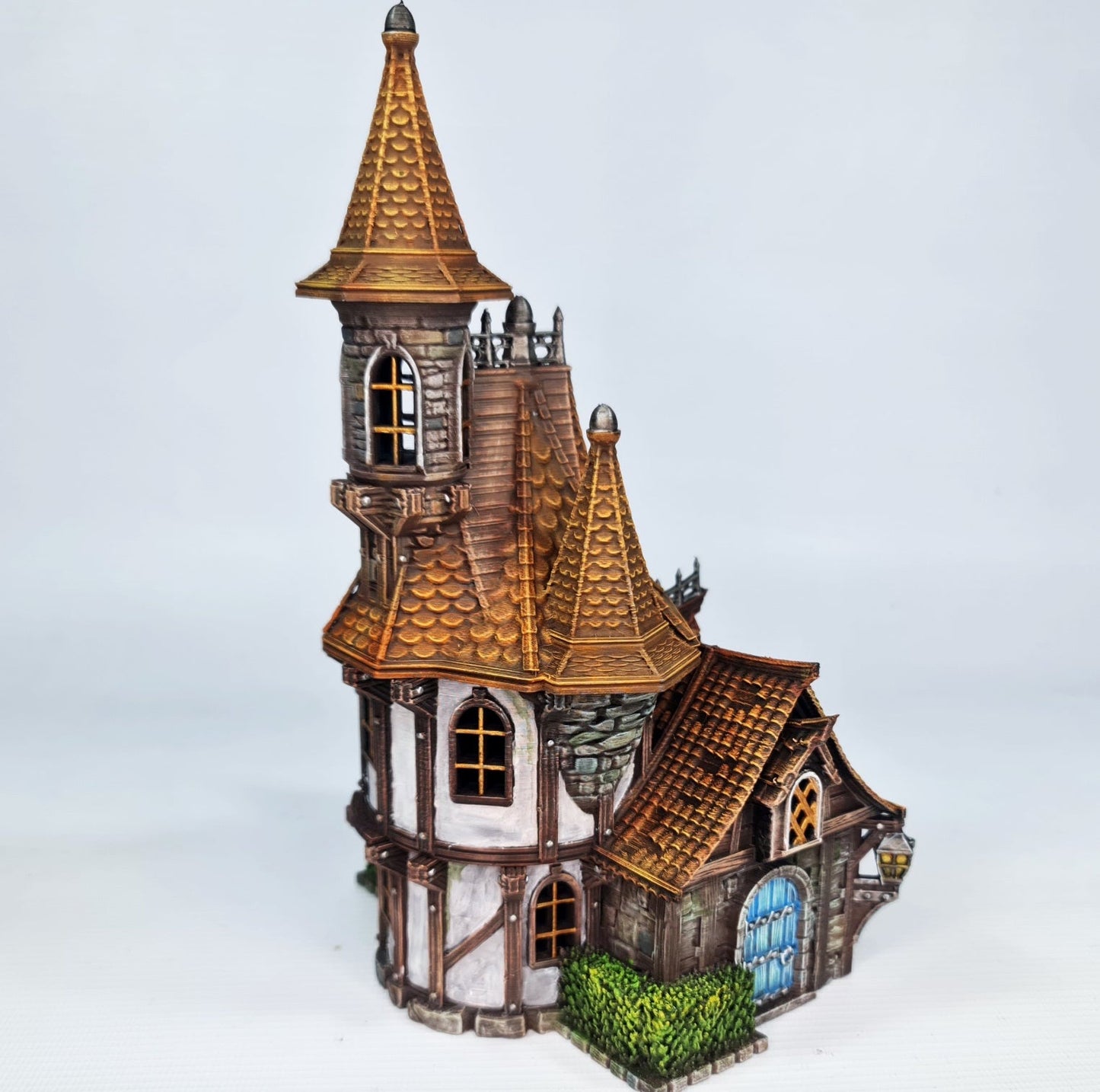 Spire Roof House - 28mm DND/Wargame/RPG Terrain - Molten Prints