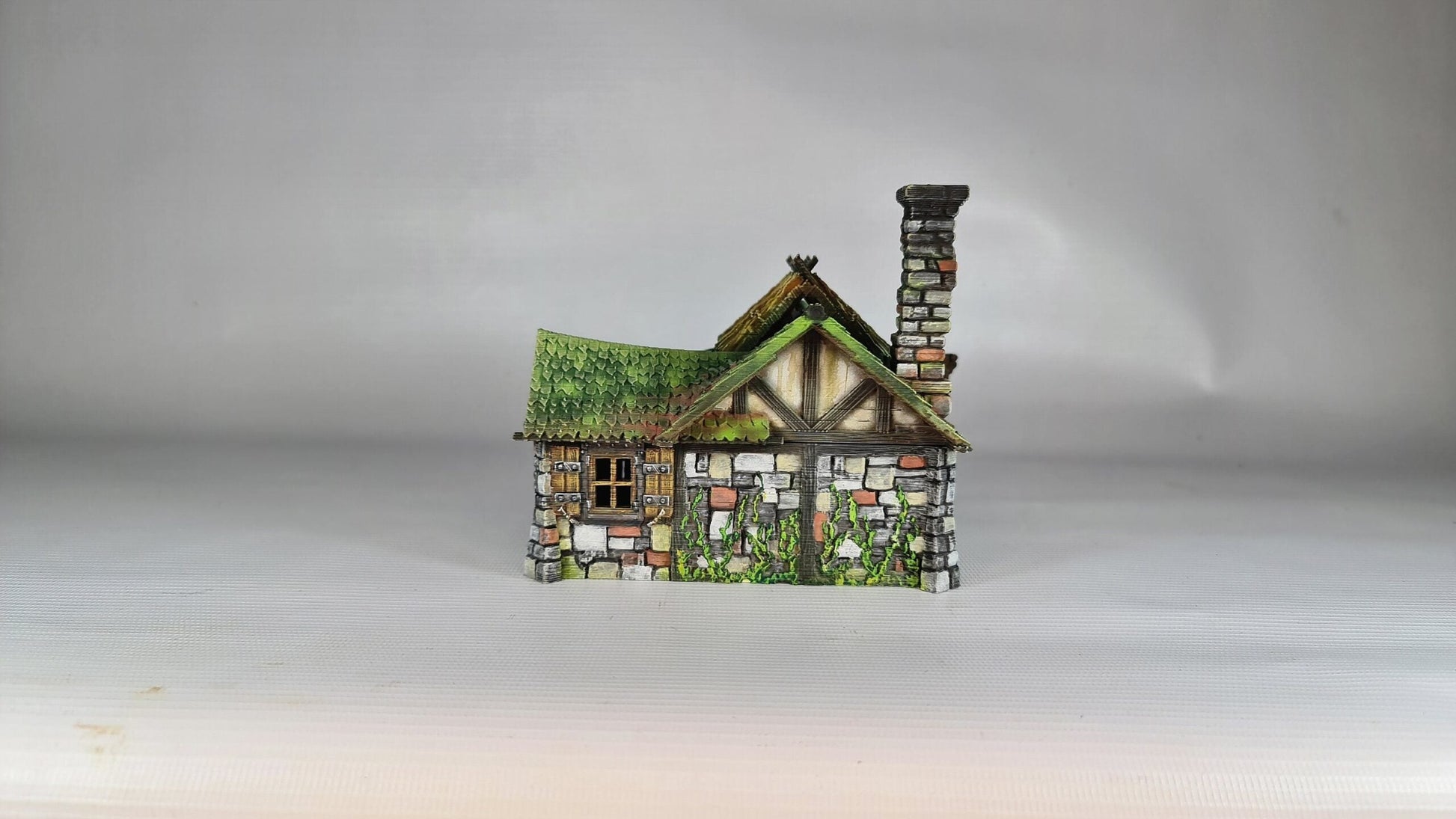 Autumn Fall Inn - 28mm DND/Wargame/RPG Terrain - Molten Prints