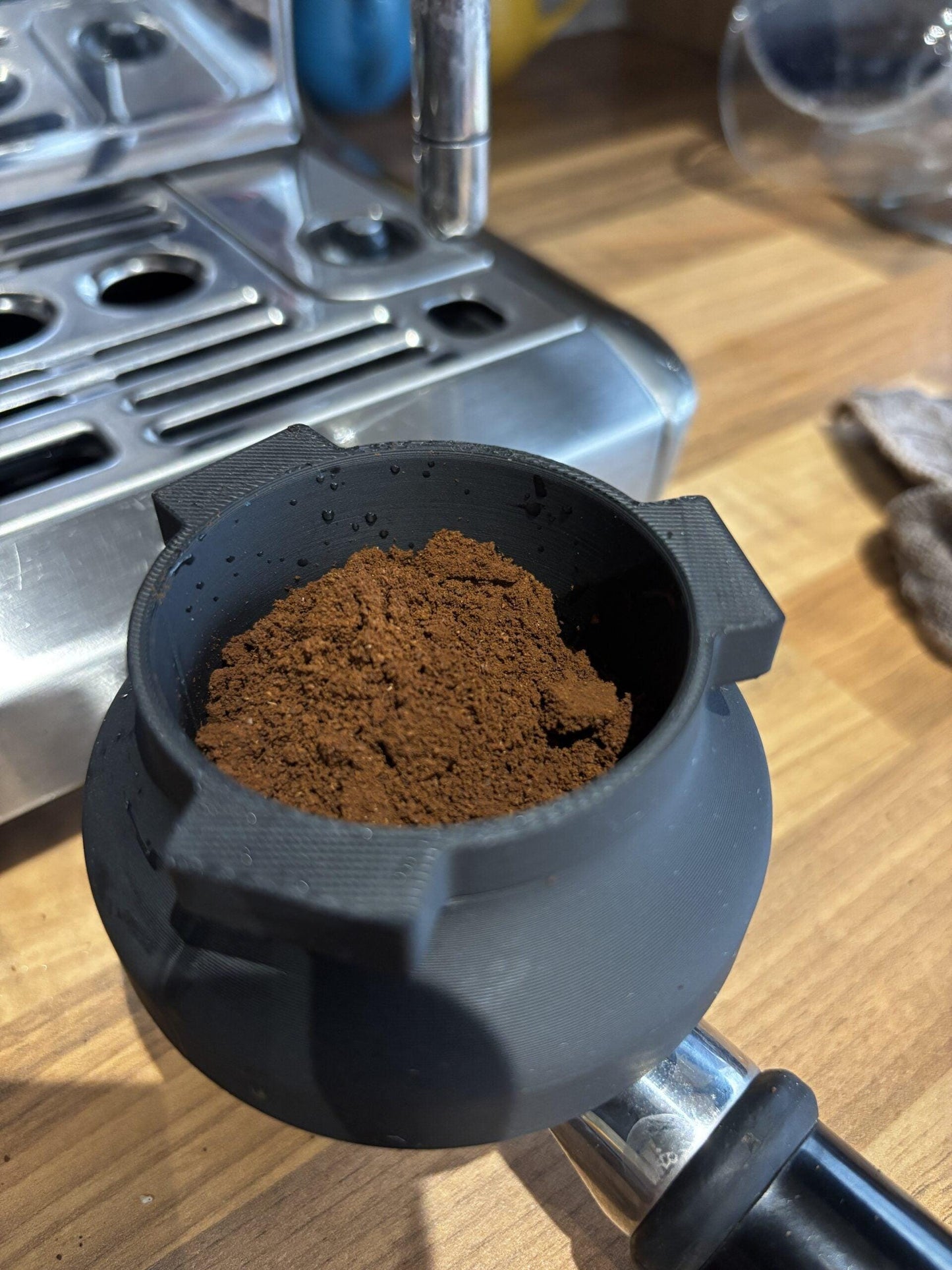 Breville / Sage Portafilter Dosing Funnel (54mm) image 1