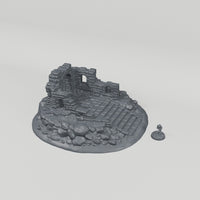 Dun Kaeroth Ruin 7 turntable with 28mm scale figure for reference; figure not included