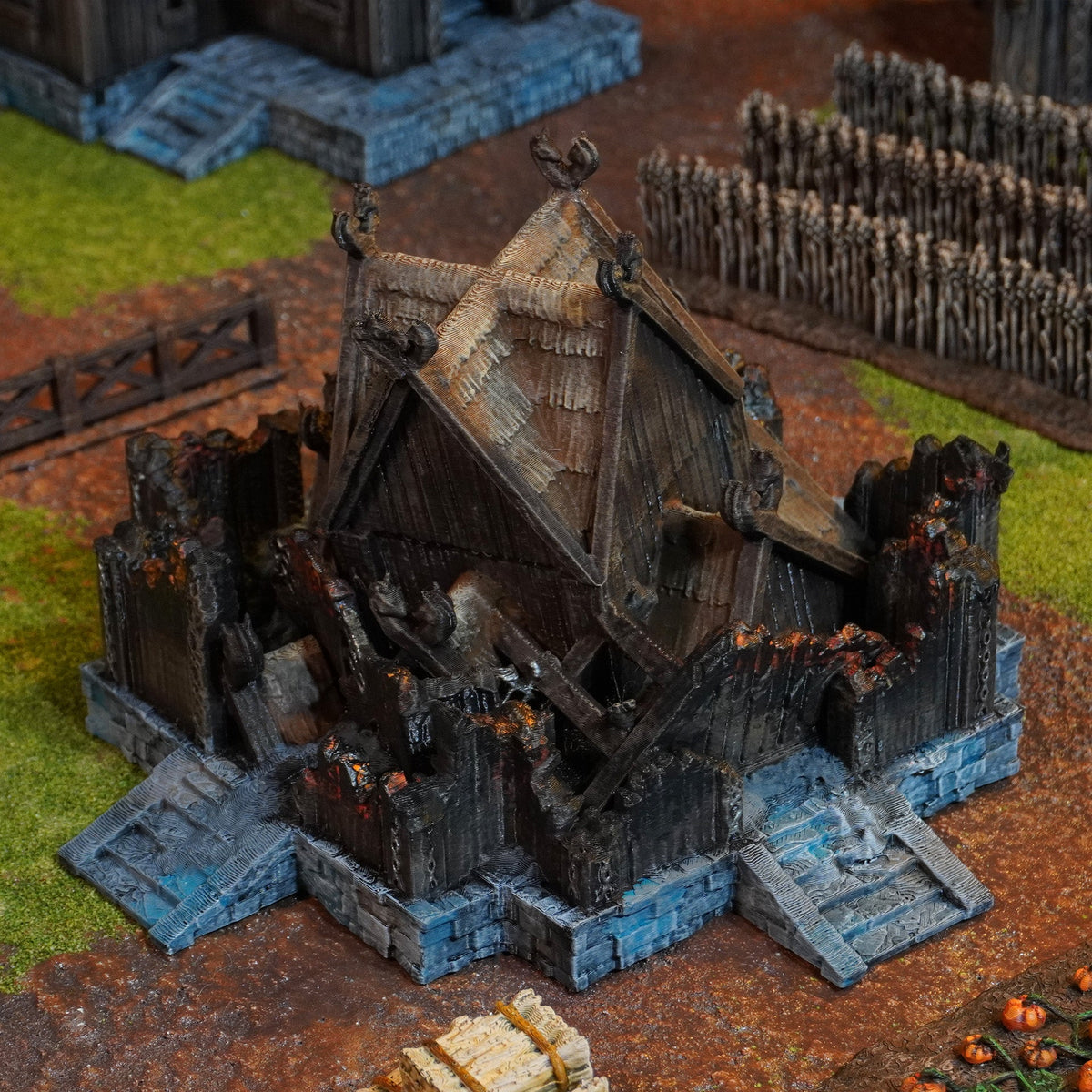 Ruined Barracks - 28mm Tabletop Terrain Piece - Molten Prints