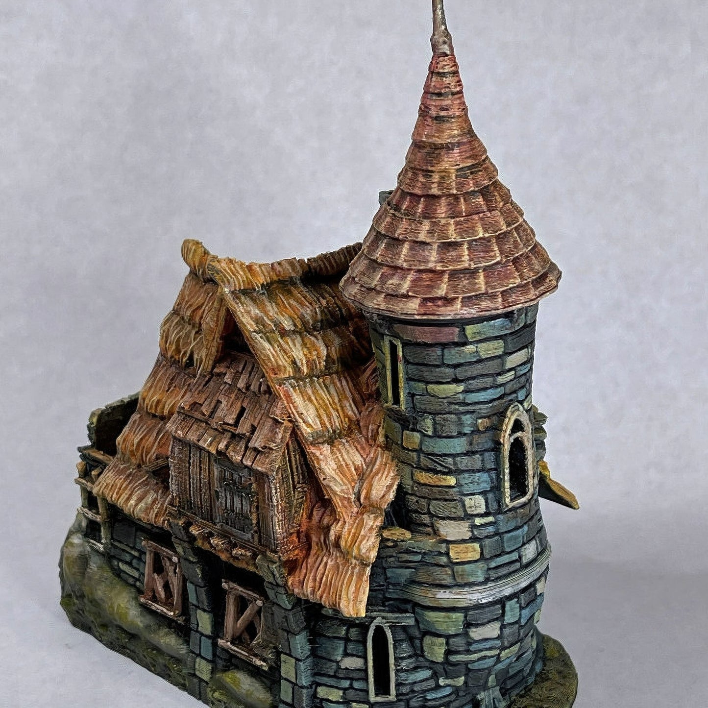 Thistlewick Cottage - 28mm DND/Wargame/RPG Terrain - Molten Prints